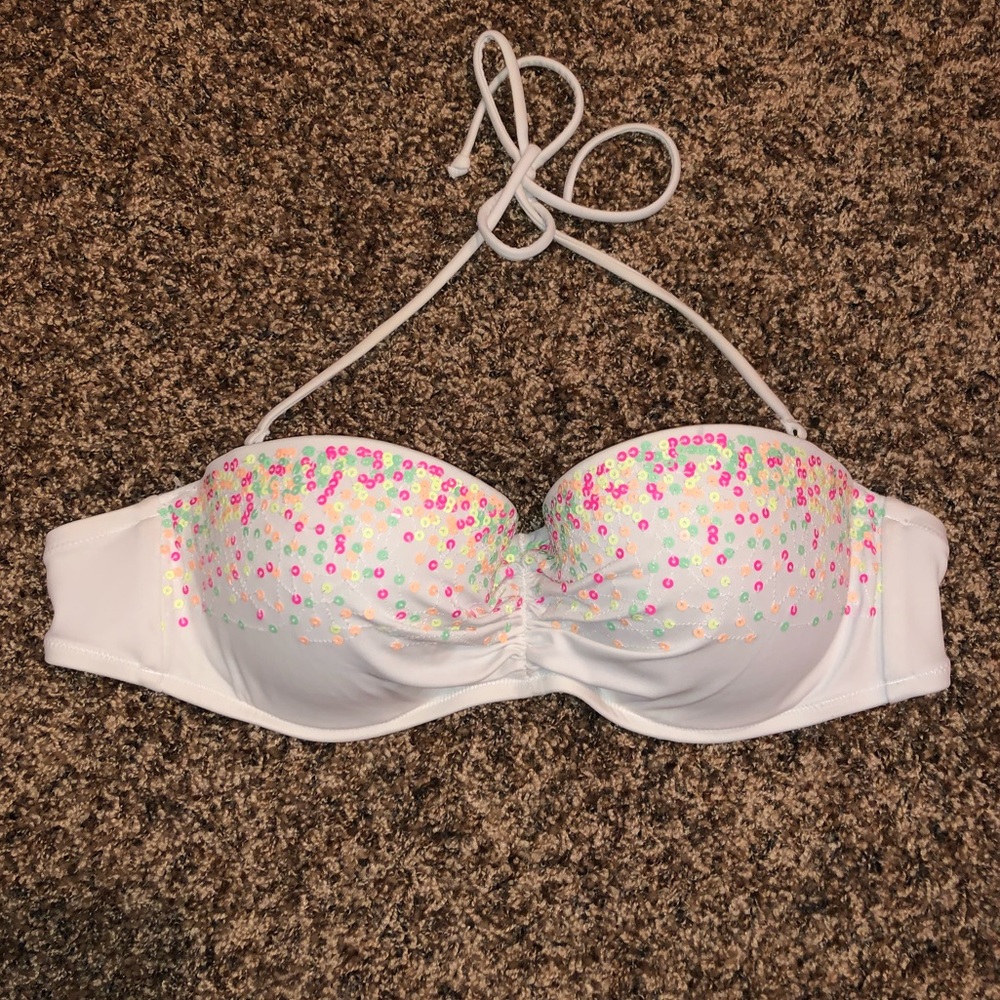 Victoria’s Secret Swimsuit Top